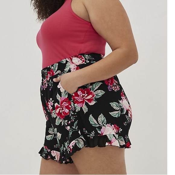 Floral Shorts - Picture 4 of 6